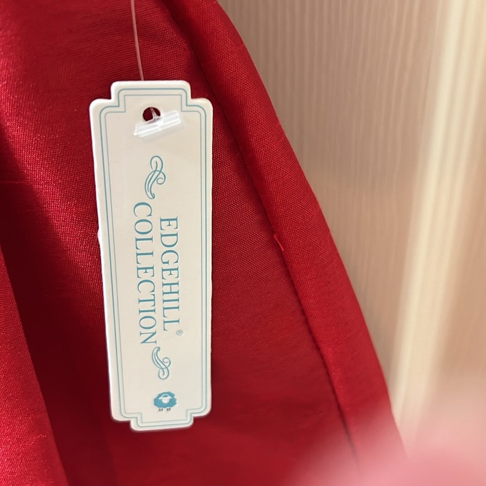 Dillard’s Edgehill Collection - Picture 13 of 16